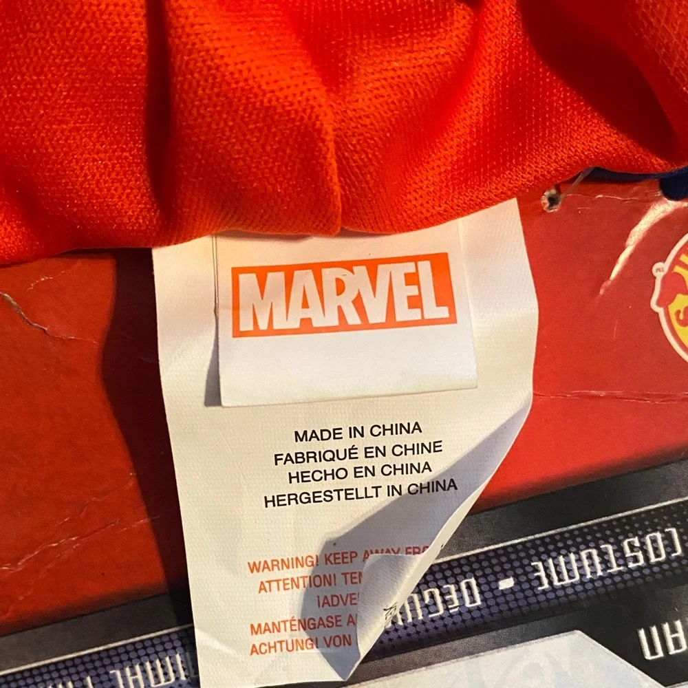 Marvel Spider-Man Kids Costume - Vibrant Red and Blue pet costume - Picture 6 of 8